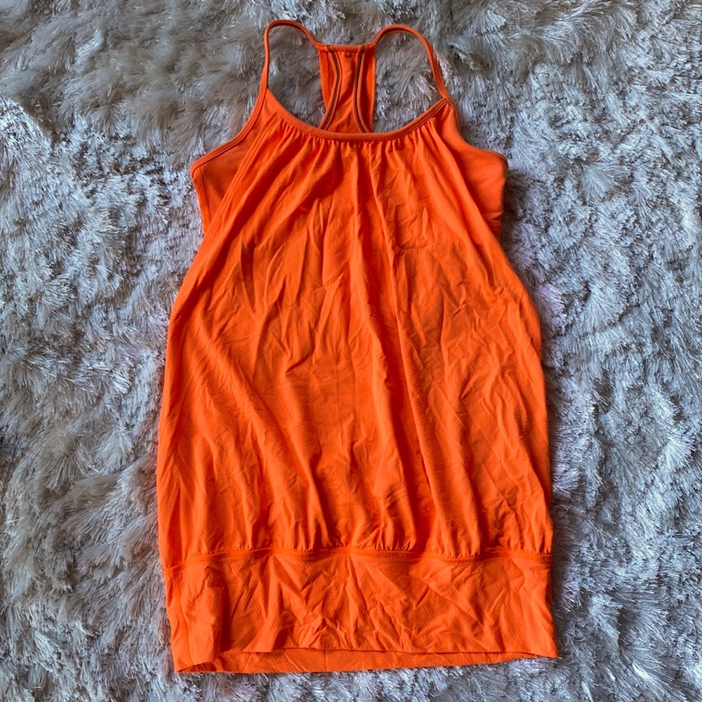 Lululemon tank with built-in bra, size 4